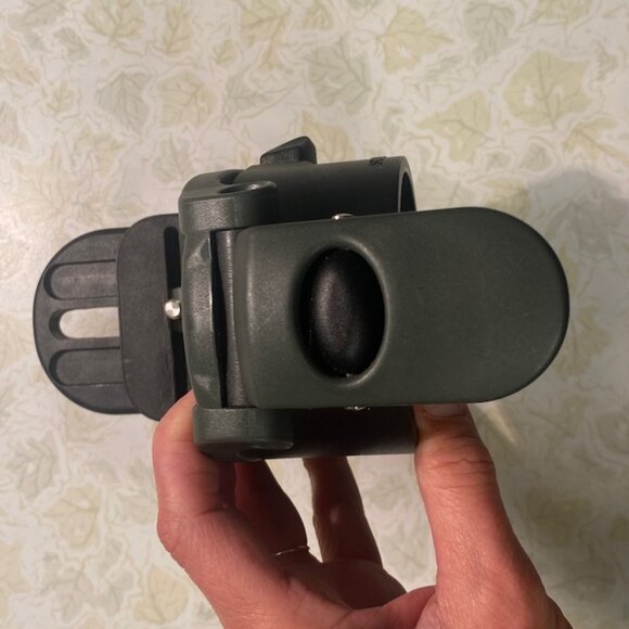 Swarovski DCB II Photography/Digiscoping Camera Adapter for ATS HD/STS HD/ATM/ST - Picture 5 of 16